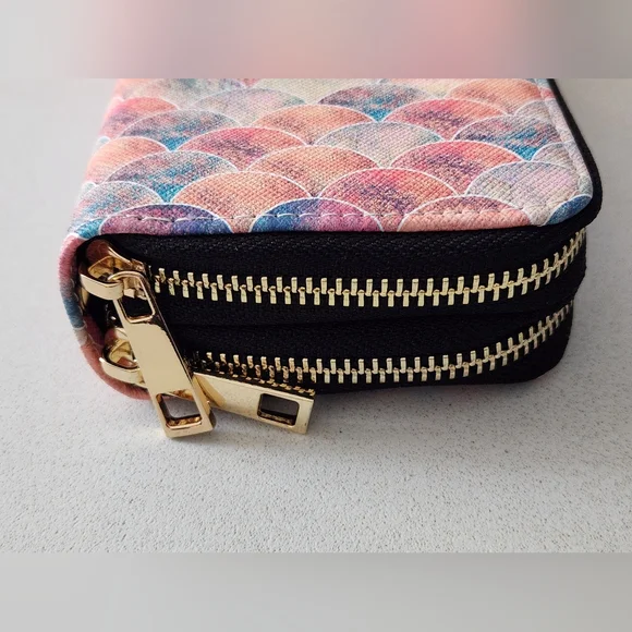 HAWEE Mermaid Pink Pattern Cellphone Wallet - Picture 3 of 7